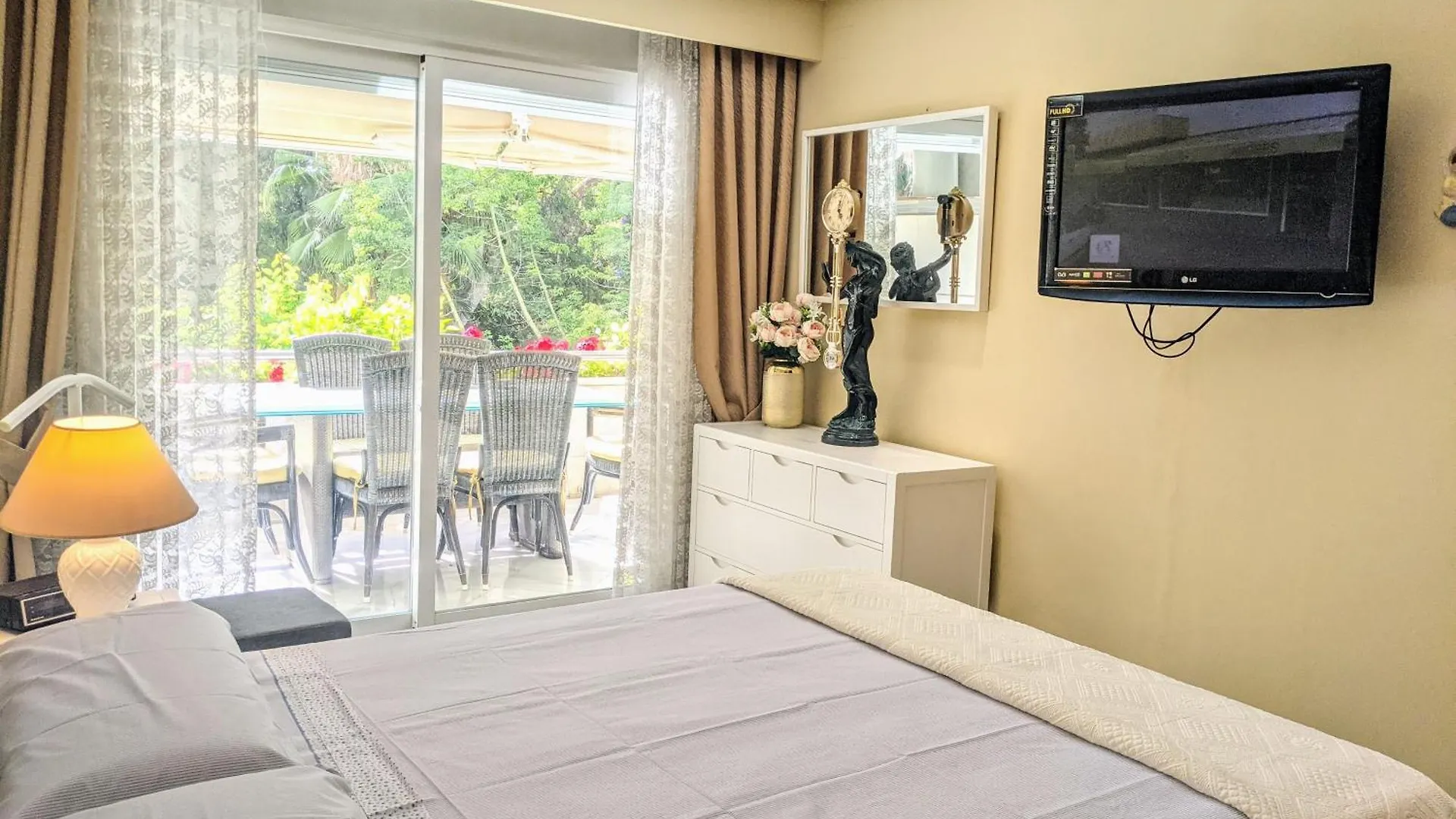 Gran Marbella Apartments By Coral Beach